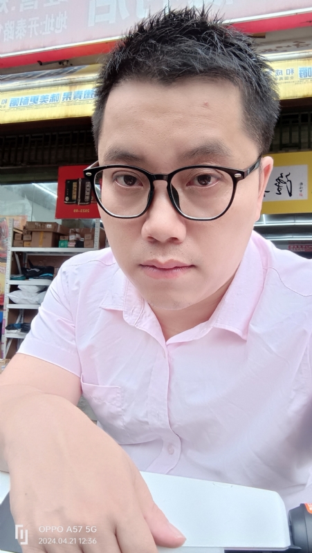 黑鹰的第二张照片--都安上门女婿服务网